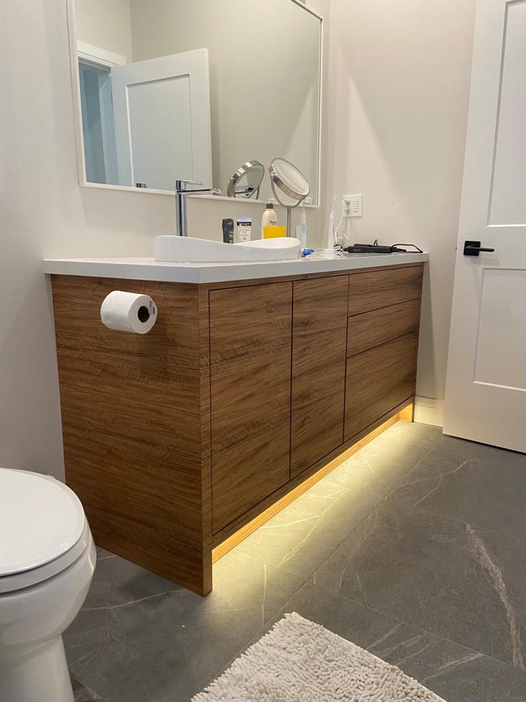 Bay Hill custom vanity detail